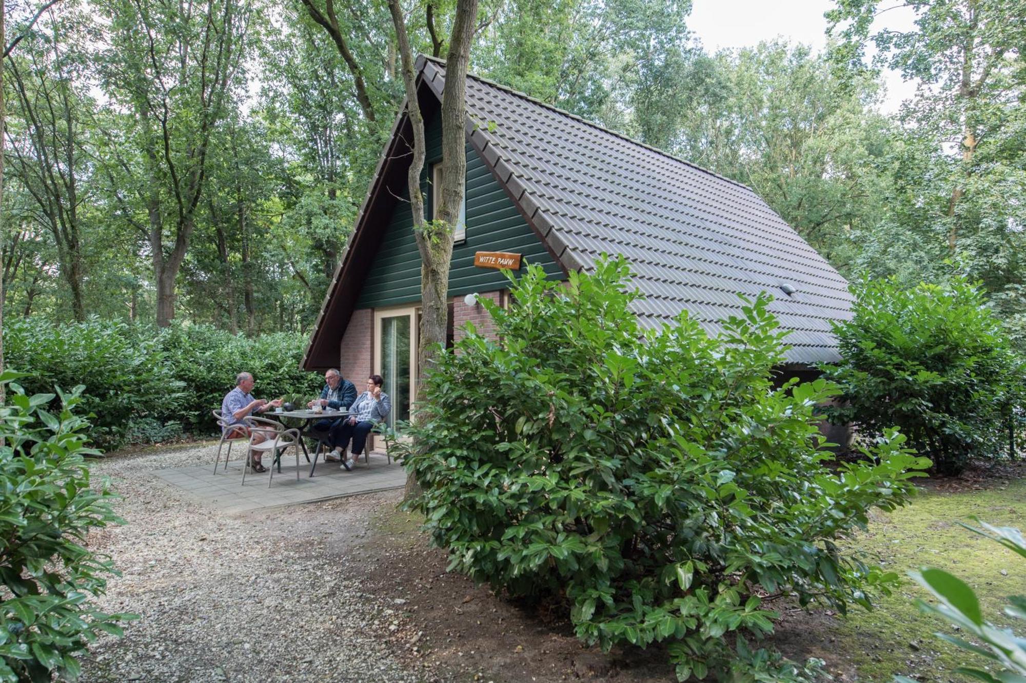 Vakantiepark Zevenbergen Heesch Esterno foto